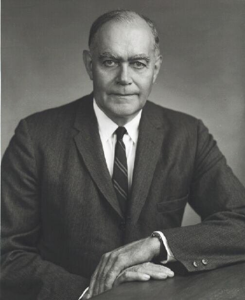 Robert Elliot Burns